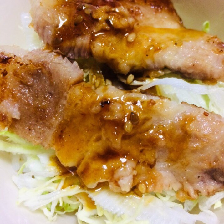 豚ロース焼肉丼 レシピ 作り方 By ドーナツ 楽天レシピ 豚ロース焼肉丼 レシピ 作り方 By ドーナツ 楽天レシピ